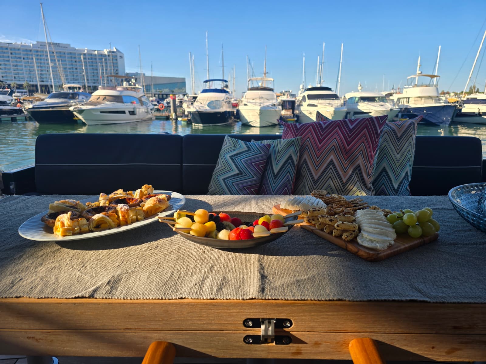 Experiência única em iate de luxo em Vilamoura.